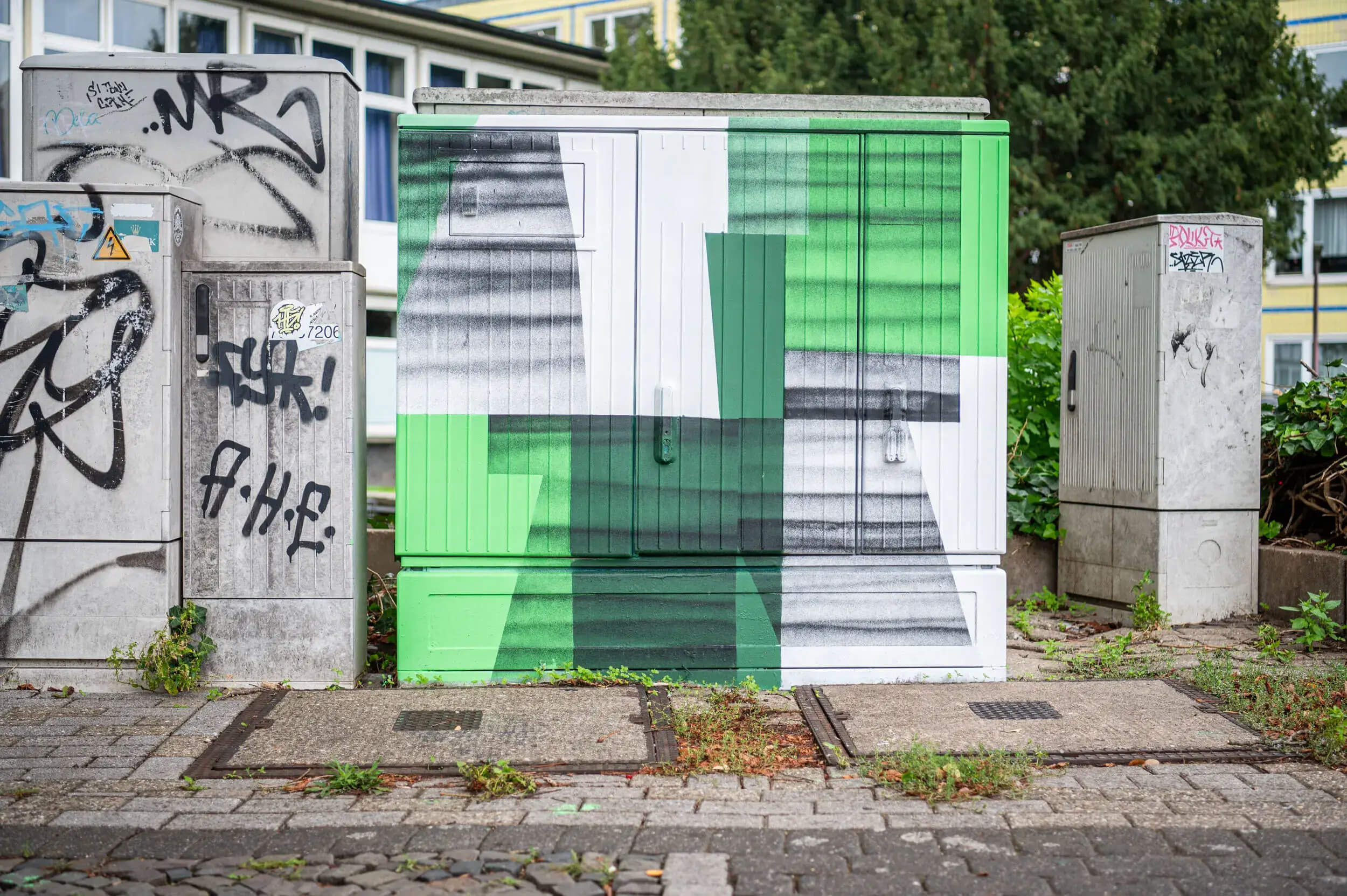 Stromkasten-Mural von Misous